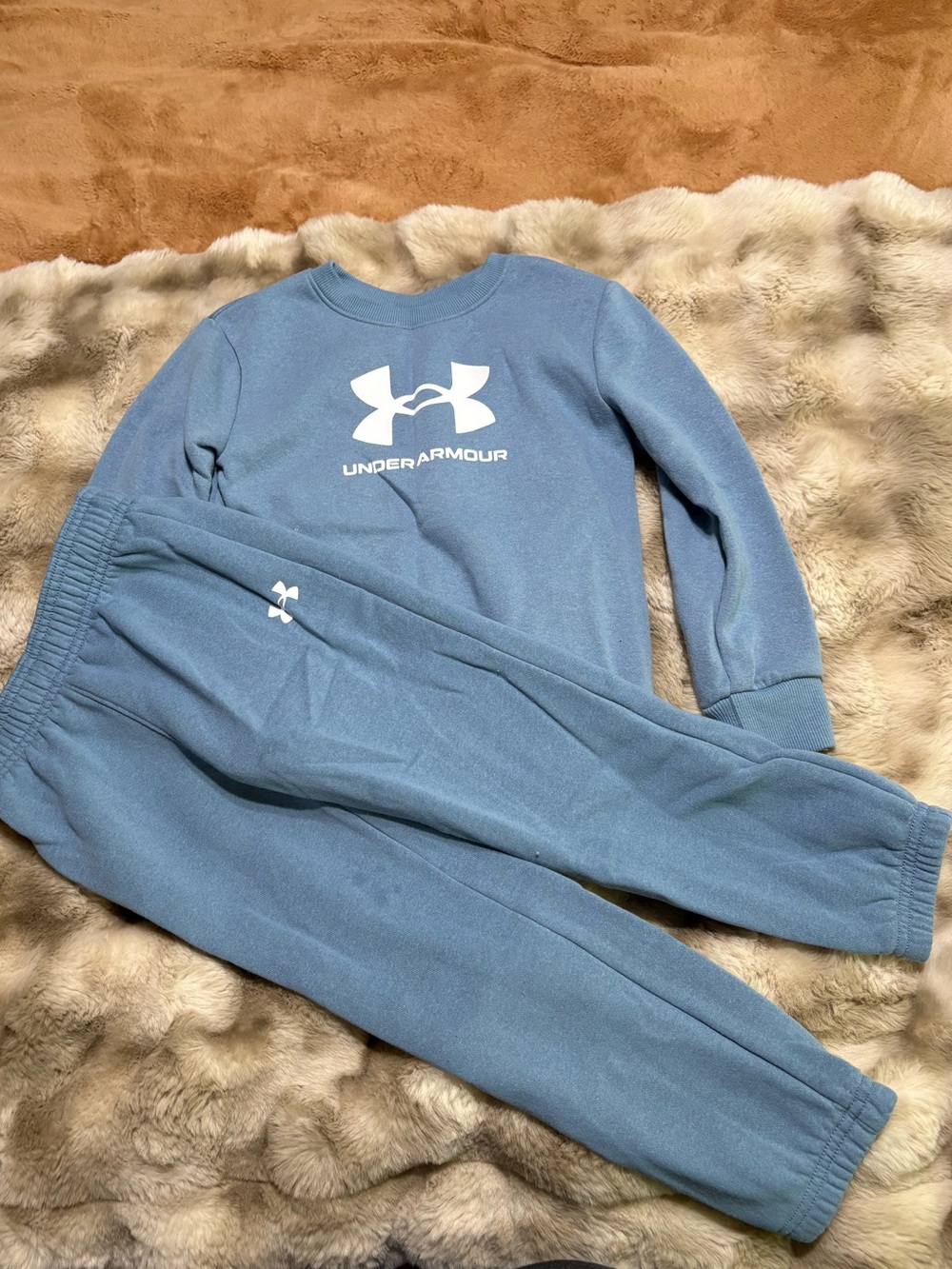 TODDLER BOYS UNDER ARMOUR SWEATSUIT SIZE 4T